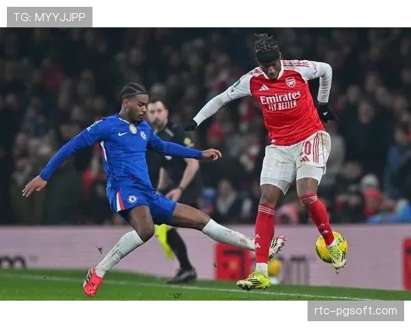 特写聚焦：第70分钟，阿森纳中卫萨利巴前提至后腰位置参与组织