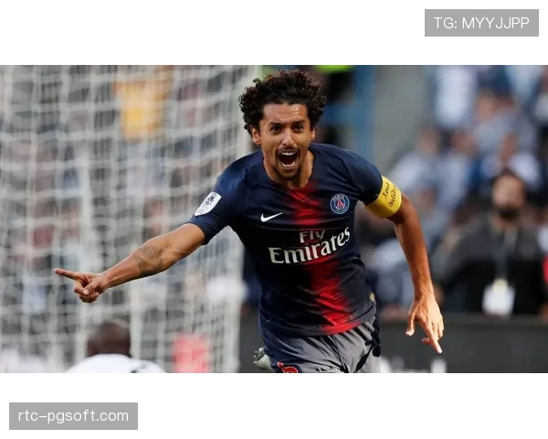 更衣室领袖:揭秘巴黎圣日耳曼副队长马尔基尼奥斯的角色 更衣室领袖:揭秘巴黎圣日耳曼副队长马尔基尼奥斯的角色